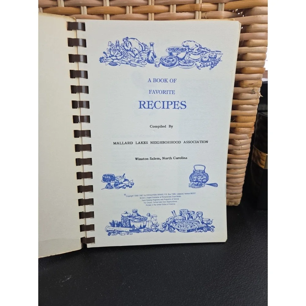 Mallard Lakes Neighborhood Association Cookbook Winston-Salem‎ NC 1987
